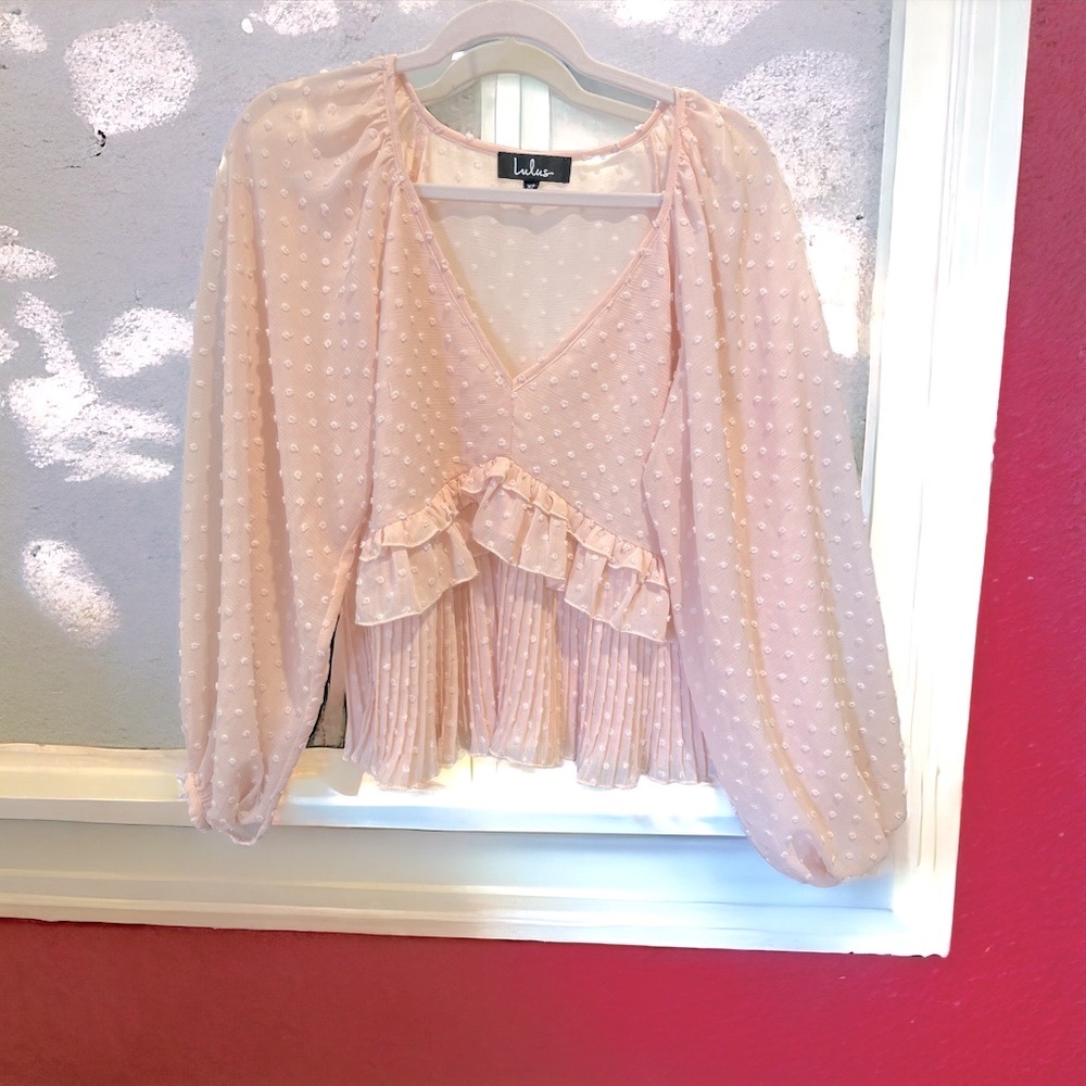 LULUS SOFT PINK Ruffled Top - Swiss Dot Top - Long
Sleeve Top - Lulus
XS